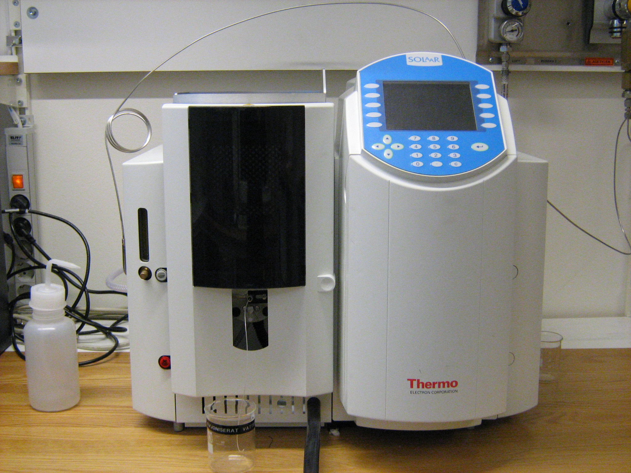 Picture of Atomic absorbtion spectrometer