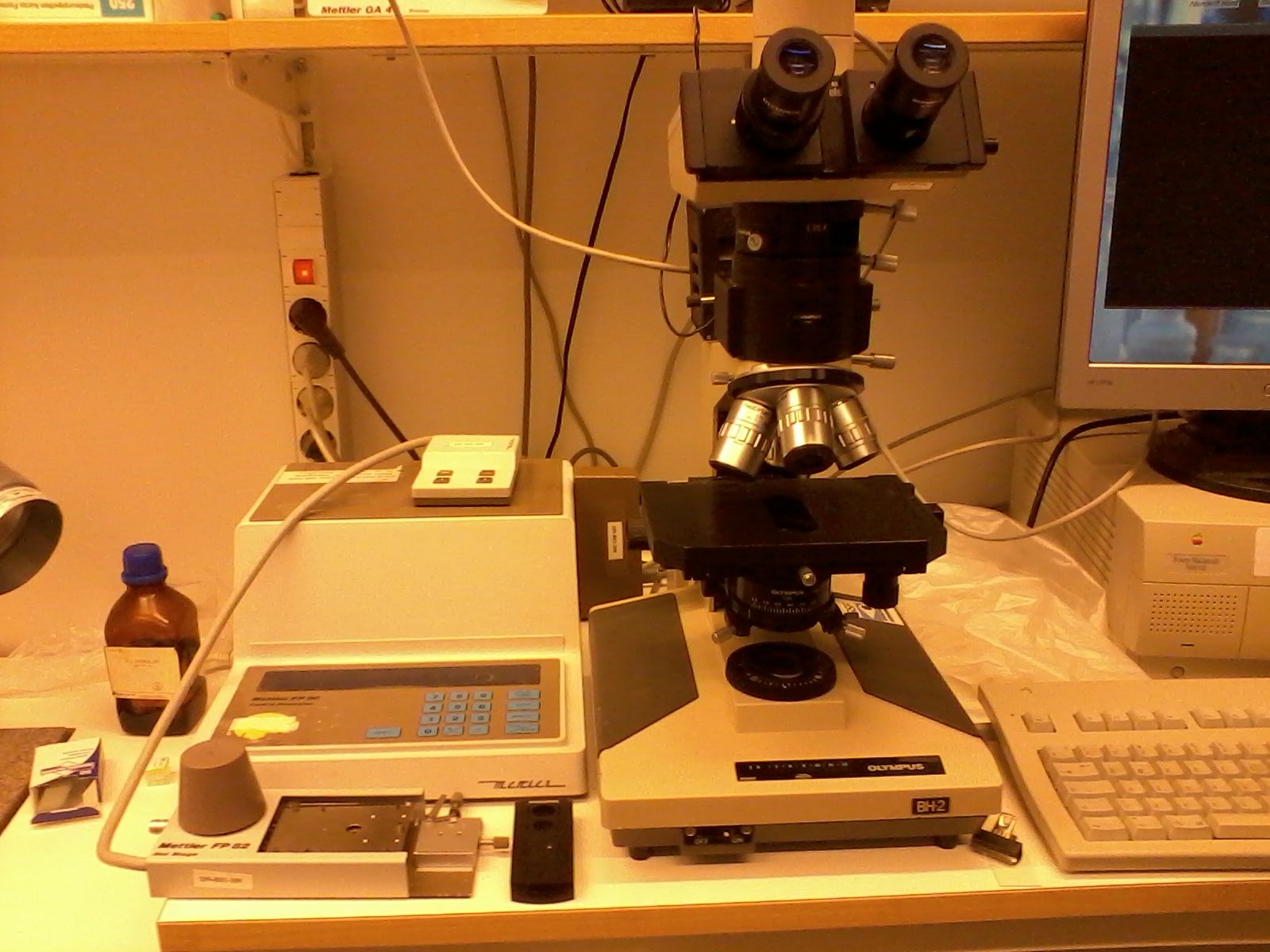 Picture of Microscope, hot stage