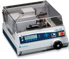 Picture of Isomet 5000 Precision cutter