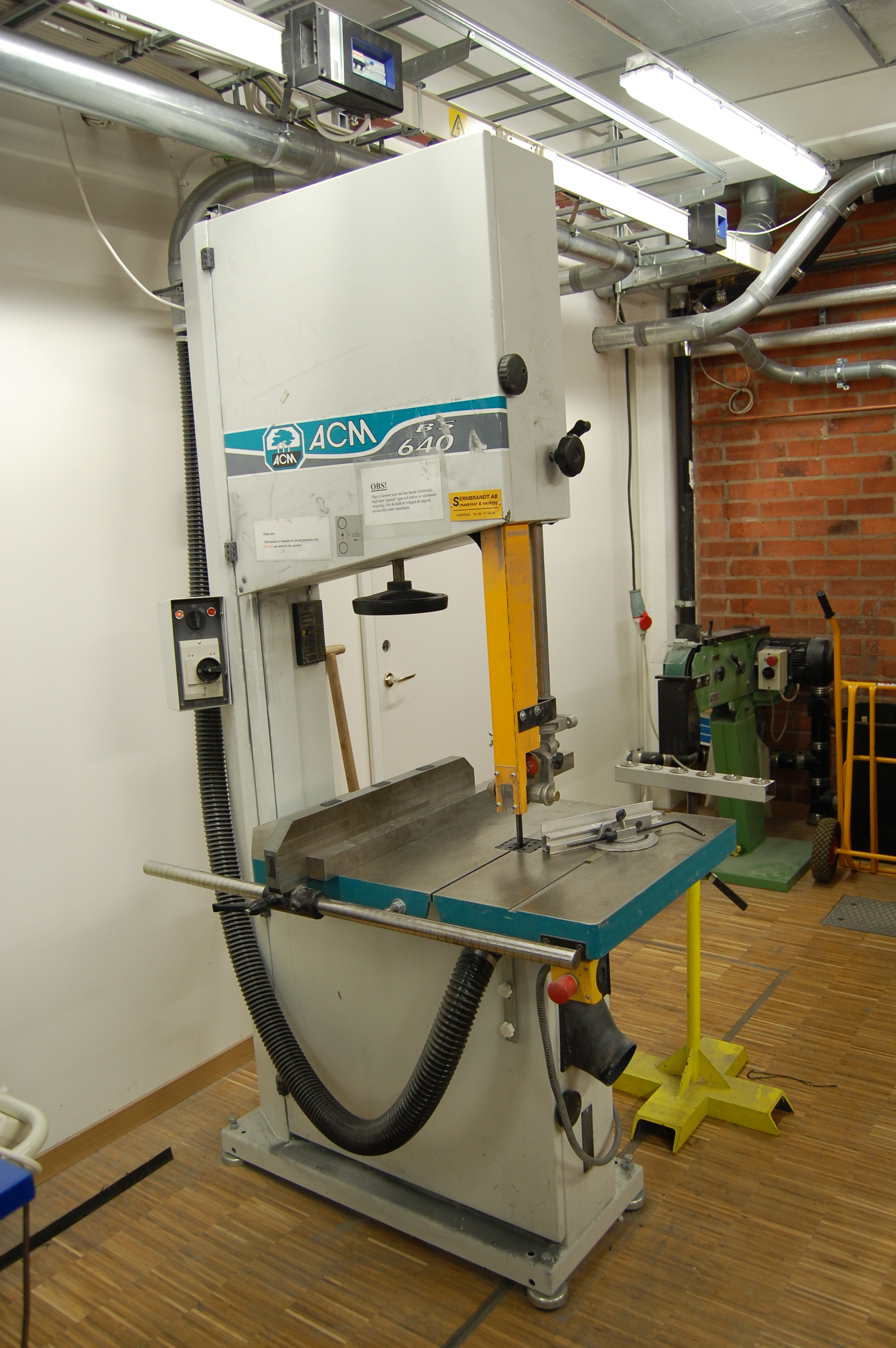 Picture of ACM Bandsaw