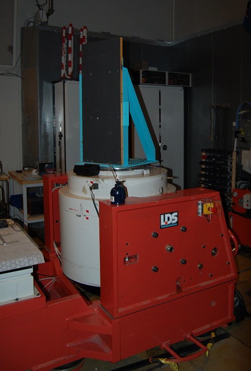 Picture of  Large electrodynamic shaker
